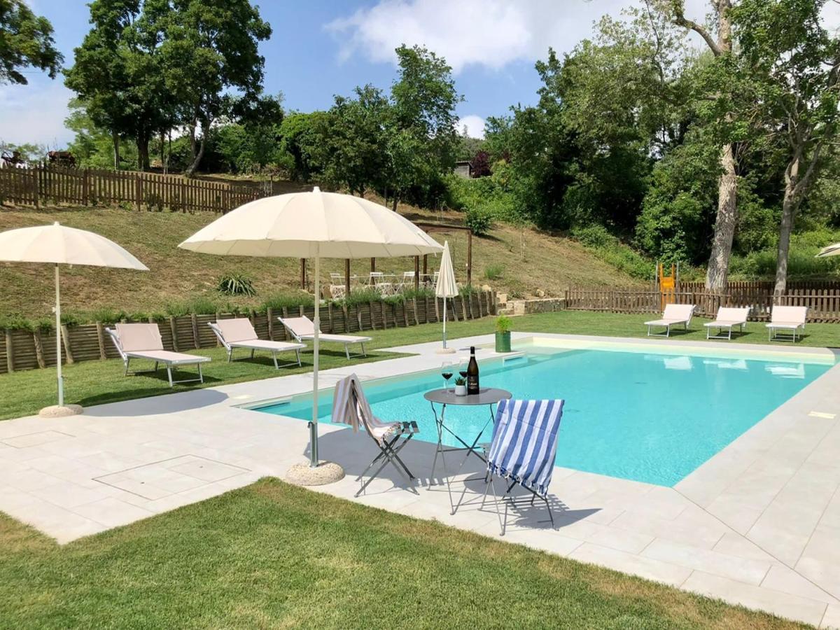 Podere Fabbrani Bed & Breakfast *