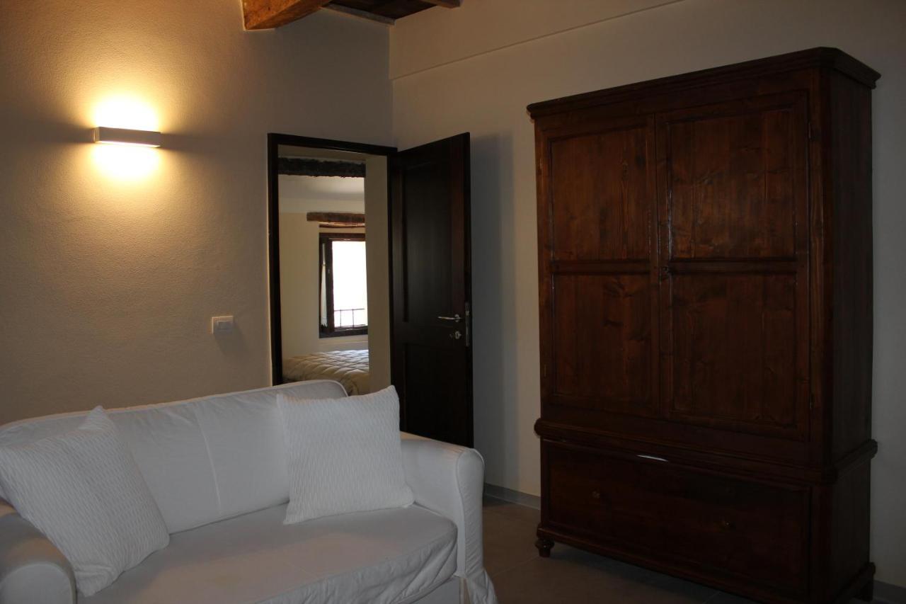 Podere Fabbrani Bed & Breakfast *